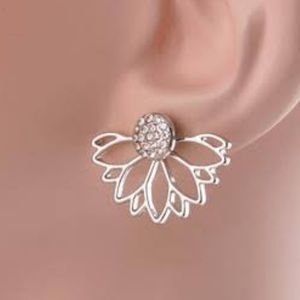 New Crystal Lotus Flower Stud Earrings